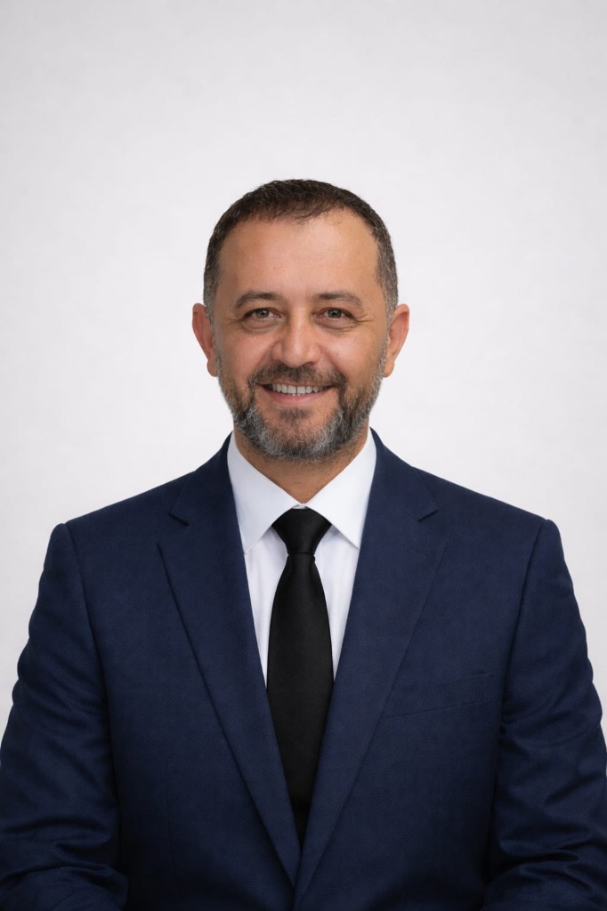 Şenol Top